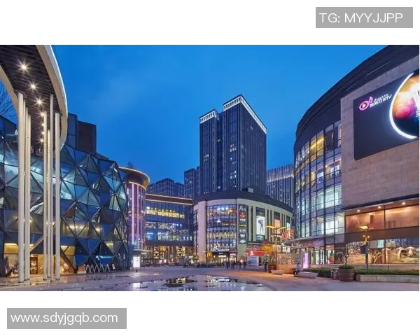 龙湖天街足球明星盛典点燃激情与梦想的交汇之夜 龙湖天街足球明星盛典点燃激情与梦想的交汇之夜